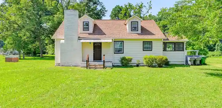 4 BR in Charlotte