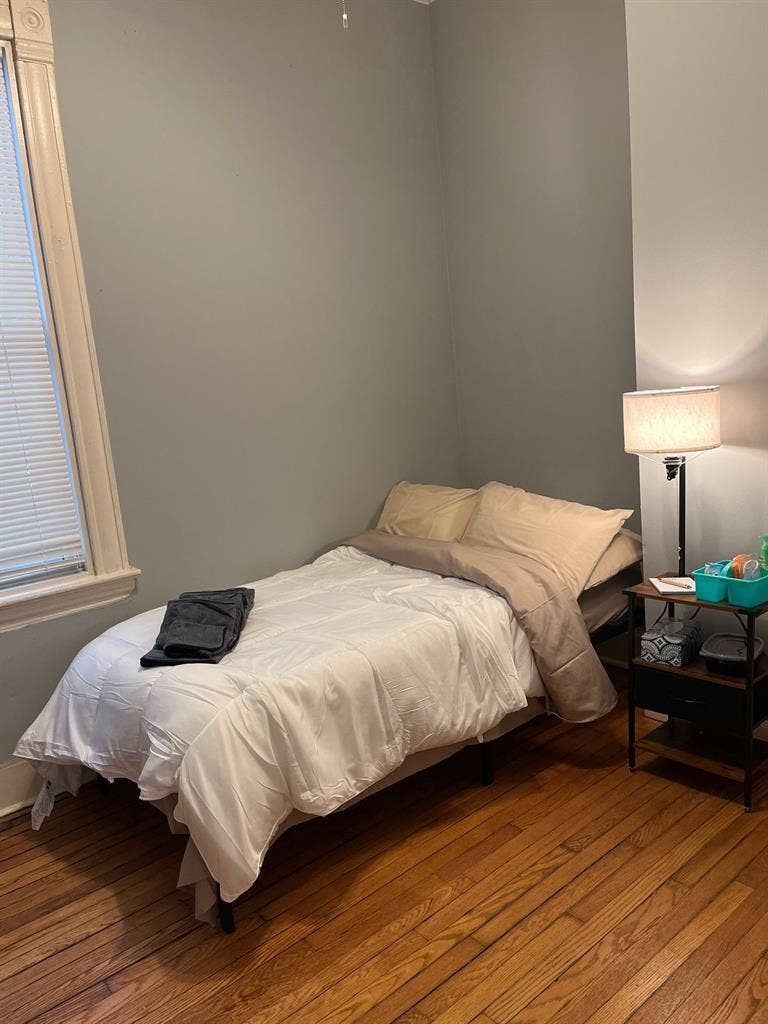 Beautiful 4 bedroom / 2 bath home!