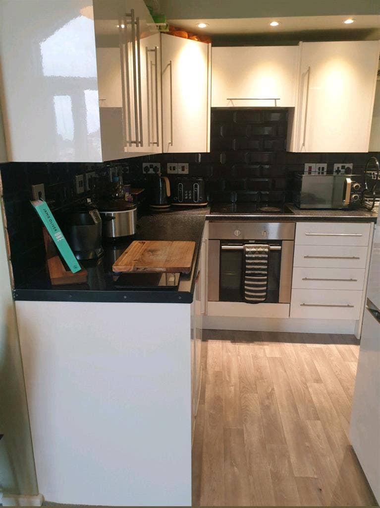 Double bedroom (all bills included)