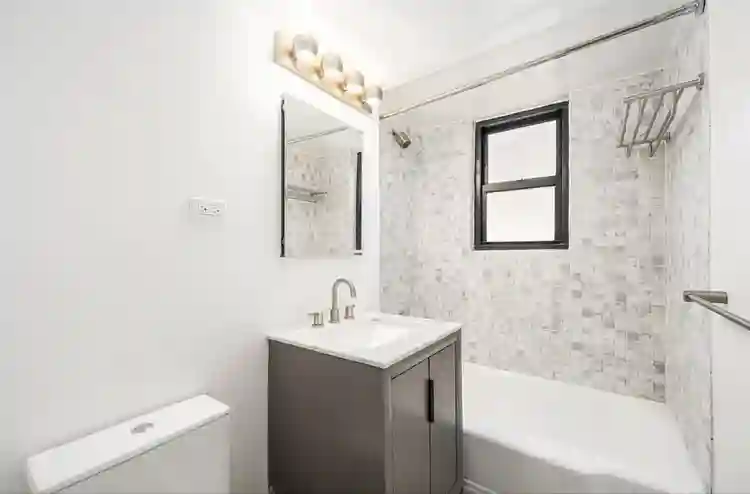 2 Bedroom / 1 Bath for Rent