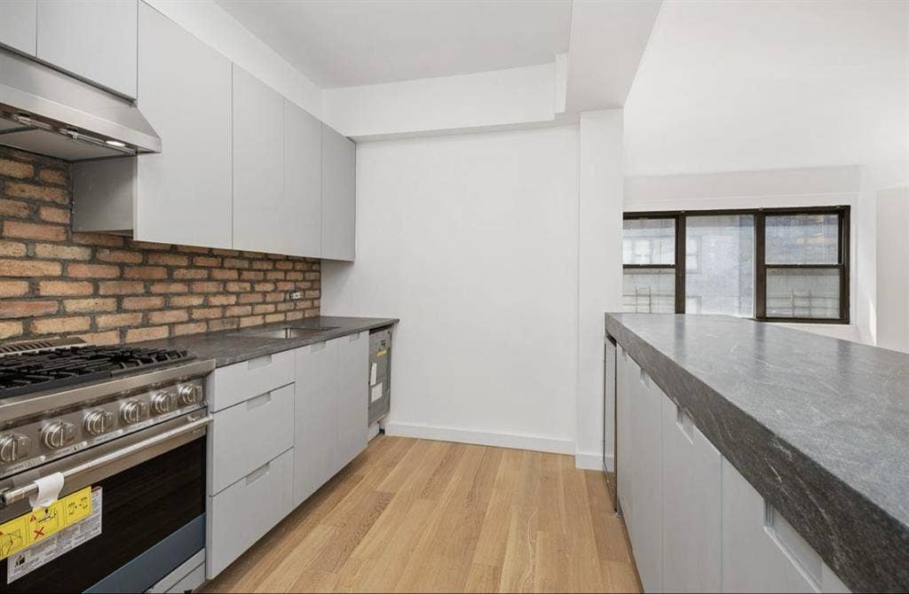 2 Bedroom / 1 Bath for Rent