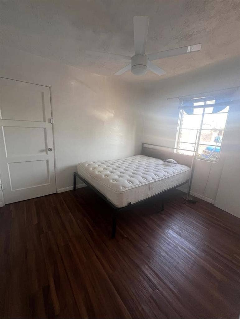 Room in Arcadia Lite