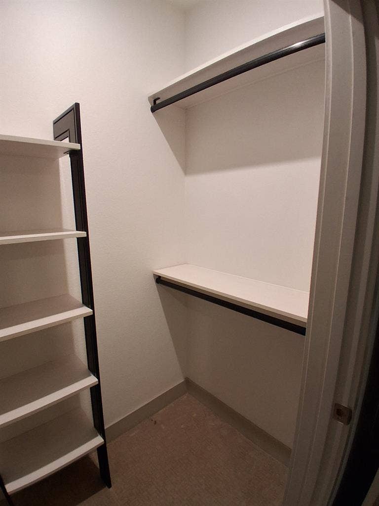 Private room, private bath $