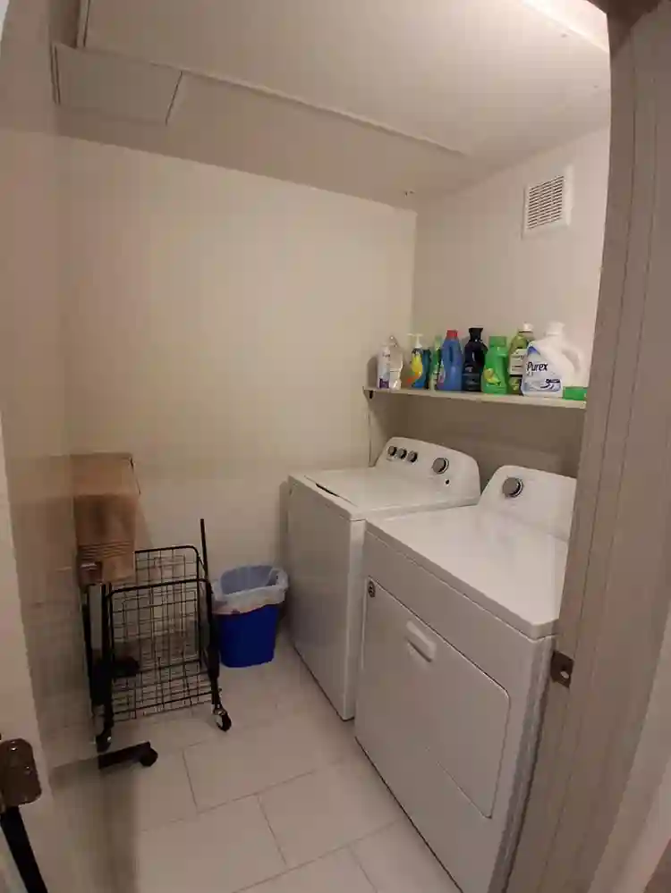 Private room, private bath $