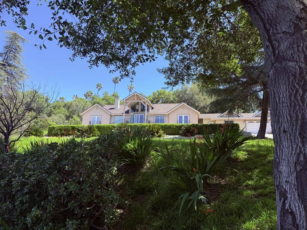 Private Estate in Glendora Hills