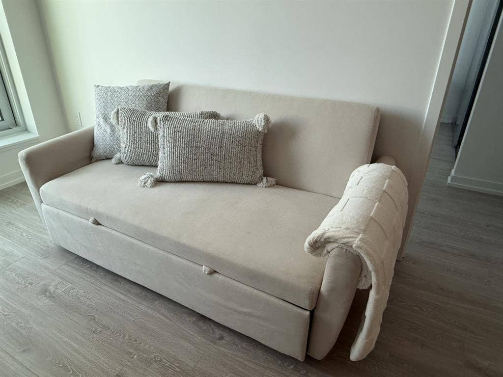 $ everything included w/t bath