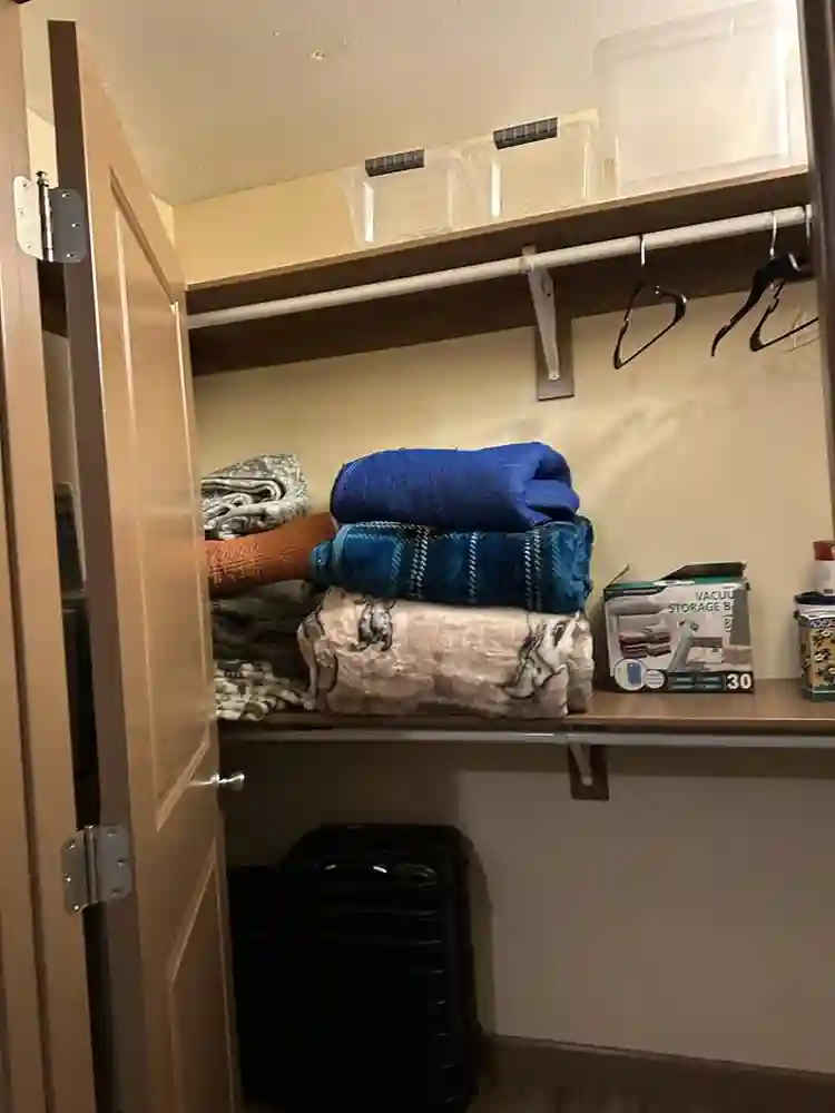 Habitación amplia en dúplex