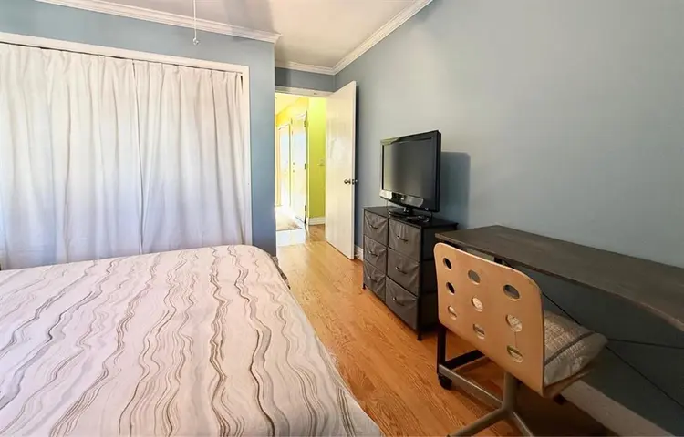 Spacious Furnished Room | Bronx