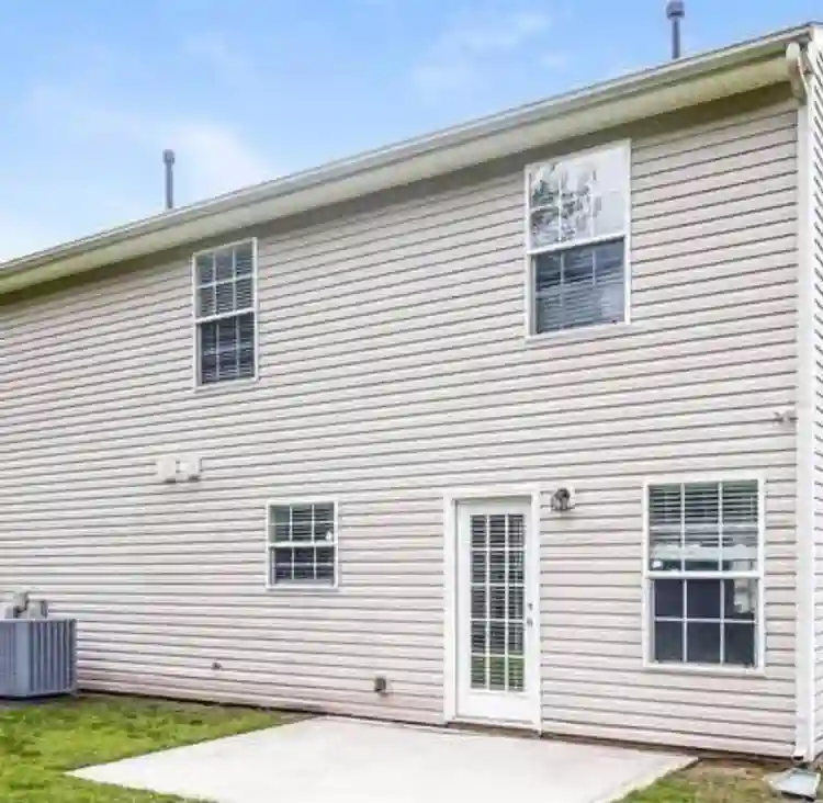 Private room for rent