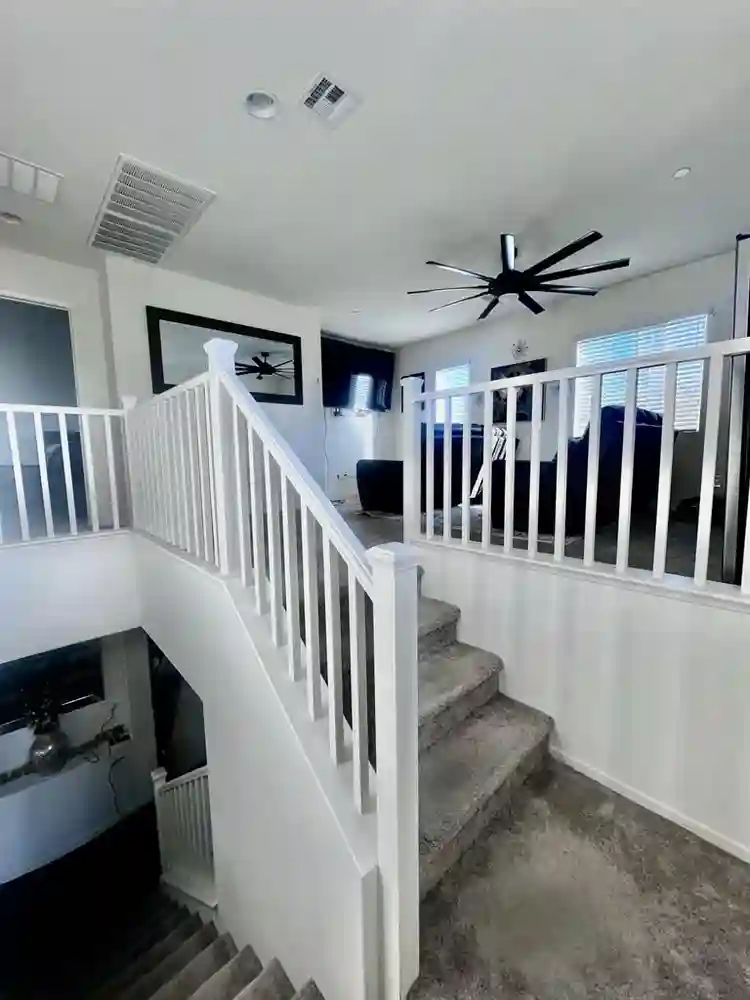 FURNISHED ROOM FOR RENT AVAILABLE