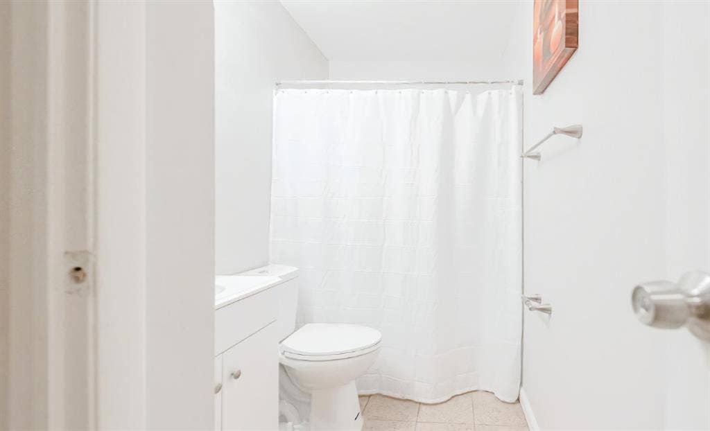 5 BR in Forest Park