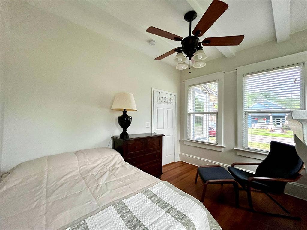 7 BR in Jacksonville