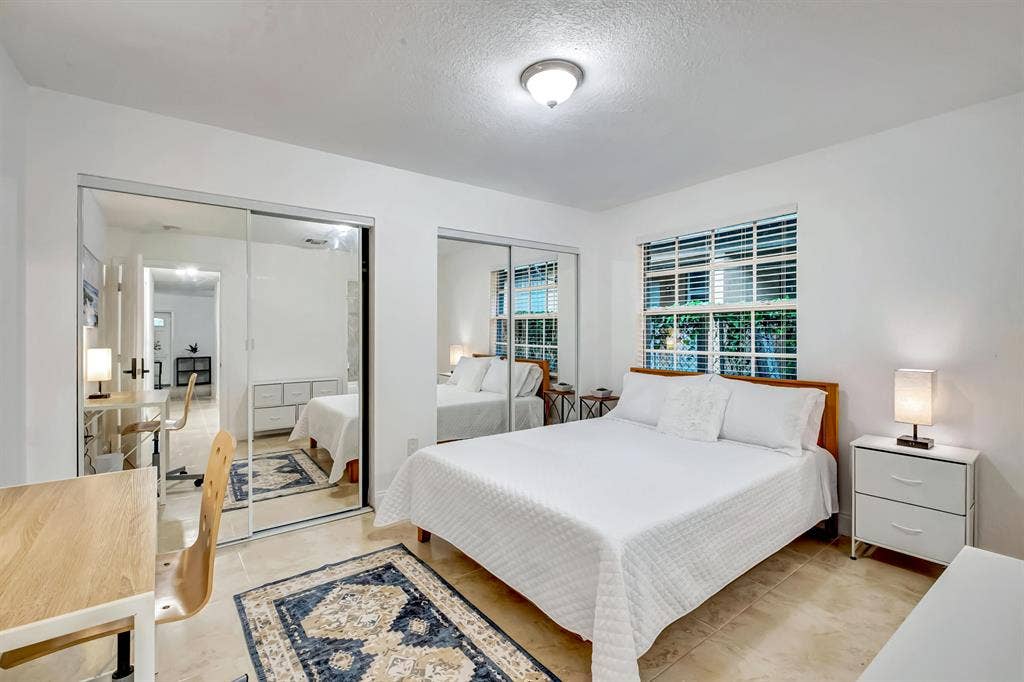 4 BR in Miami