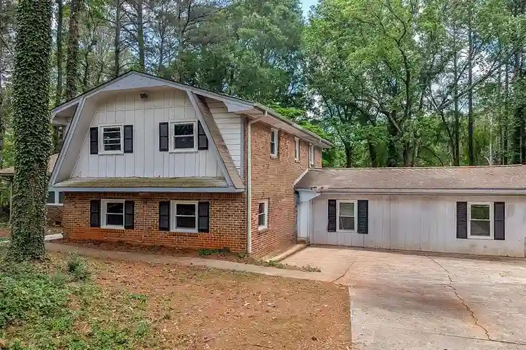 10 BR in Stone Mountain