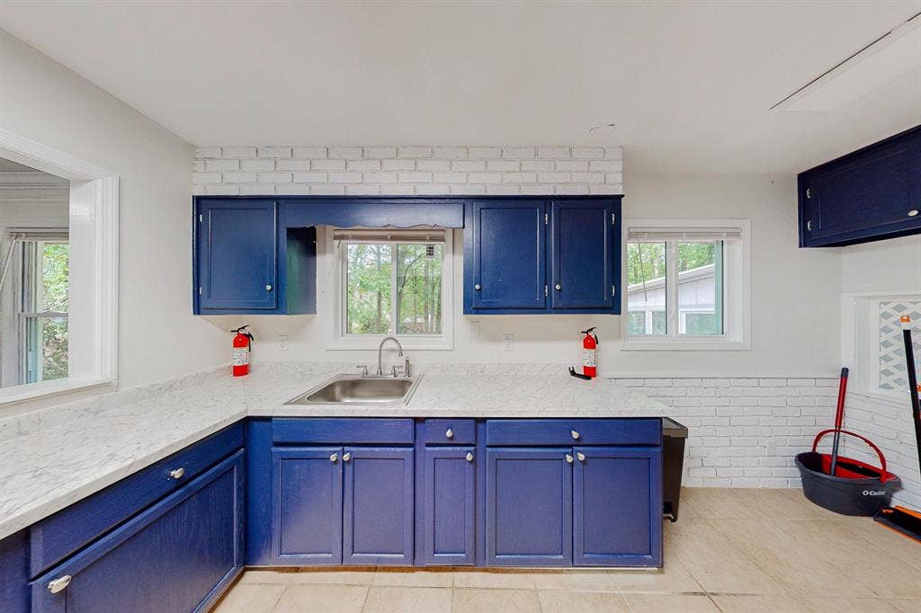 10 BR in Stone Mountain