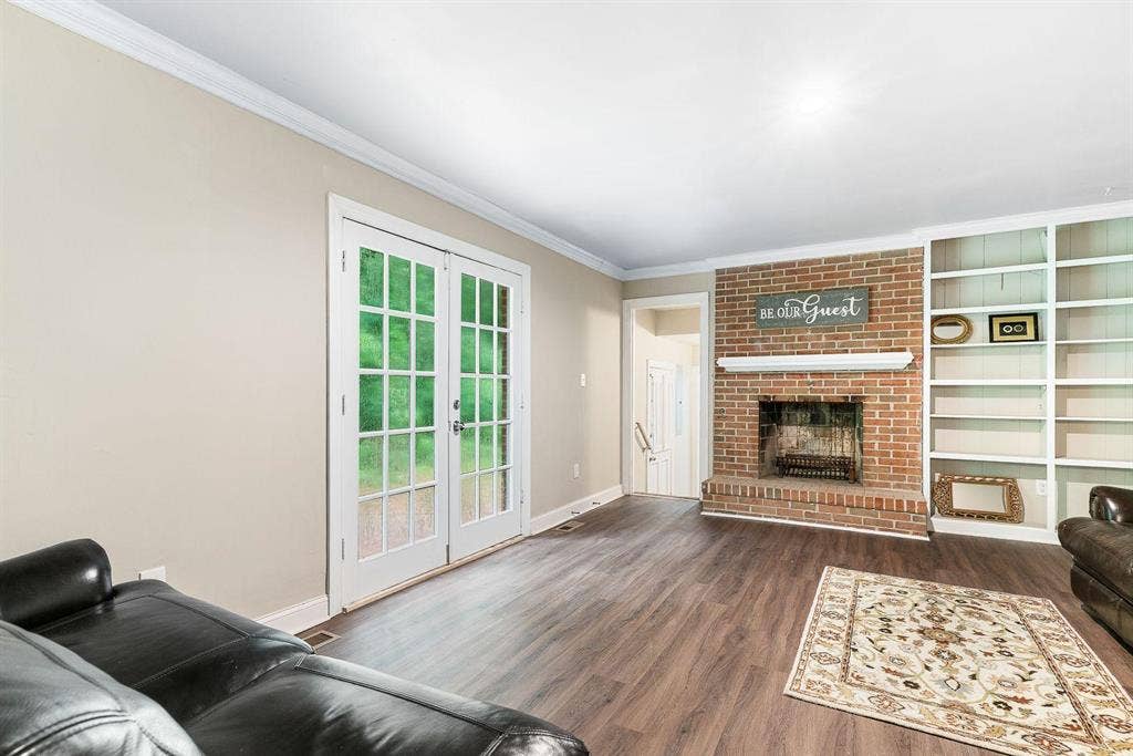 11 BR in Petersburg