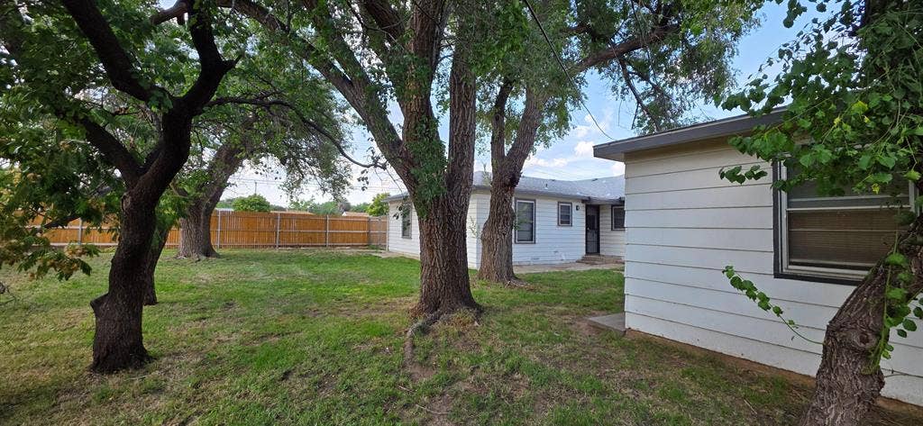 6 BR in Amarillo