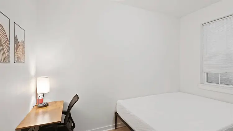 4 BR in Philadelphia