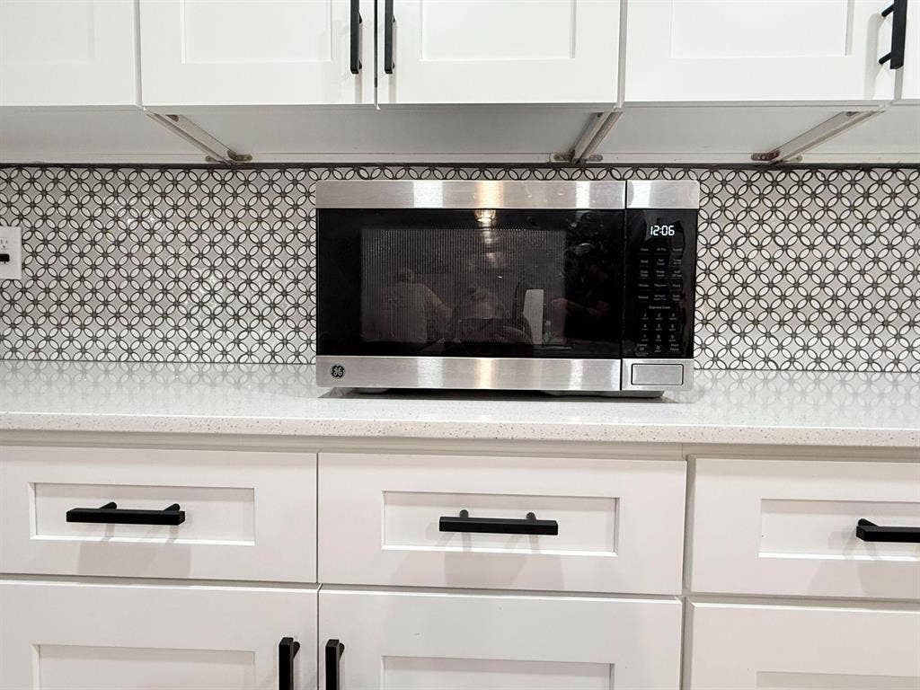 6 BR in Jacksonville