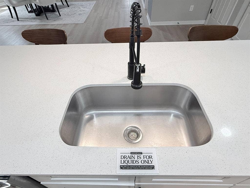 6 BR in Jacksonville