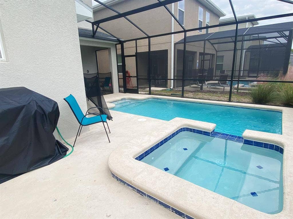 5 BR in Kissimmee