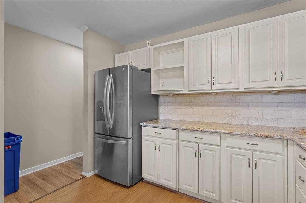 8 BR in Richmond