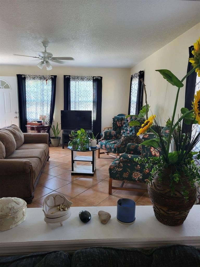 1 BR in Orlando