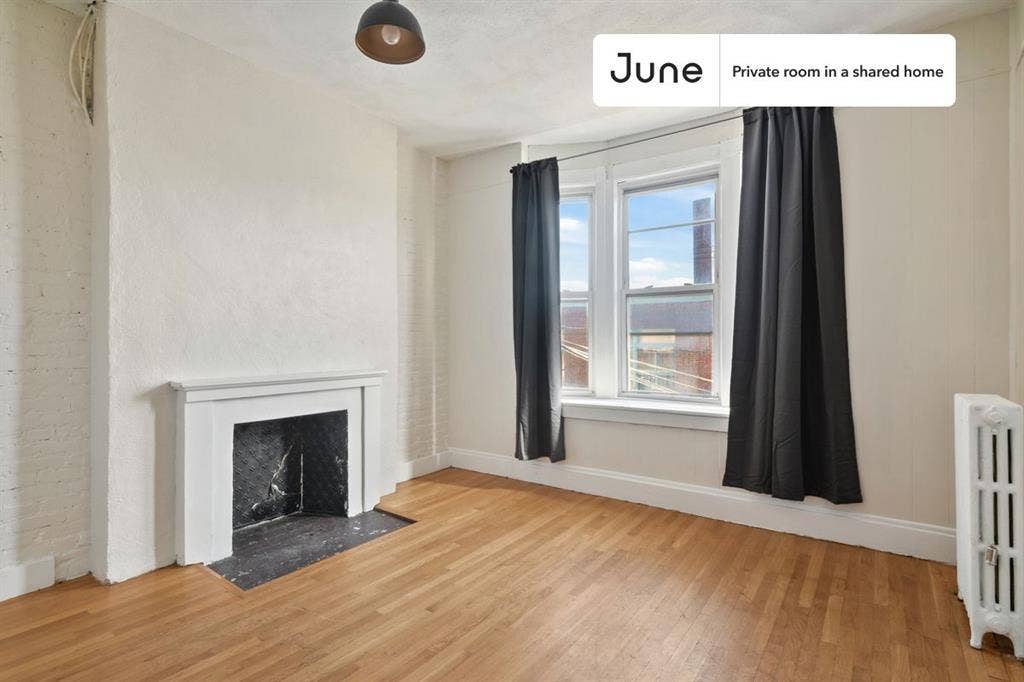 4 BR in Boston