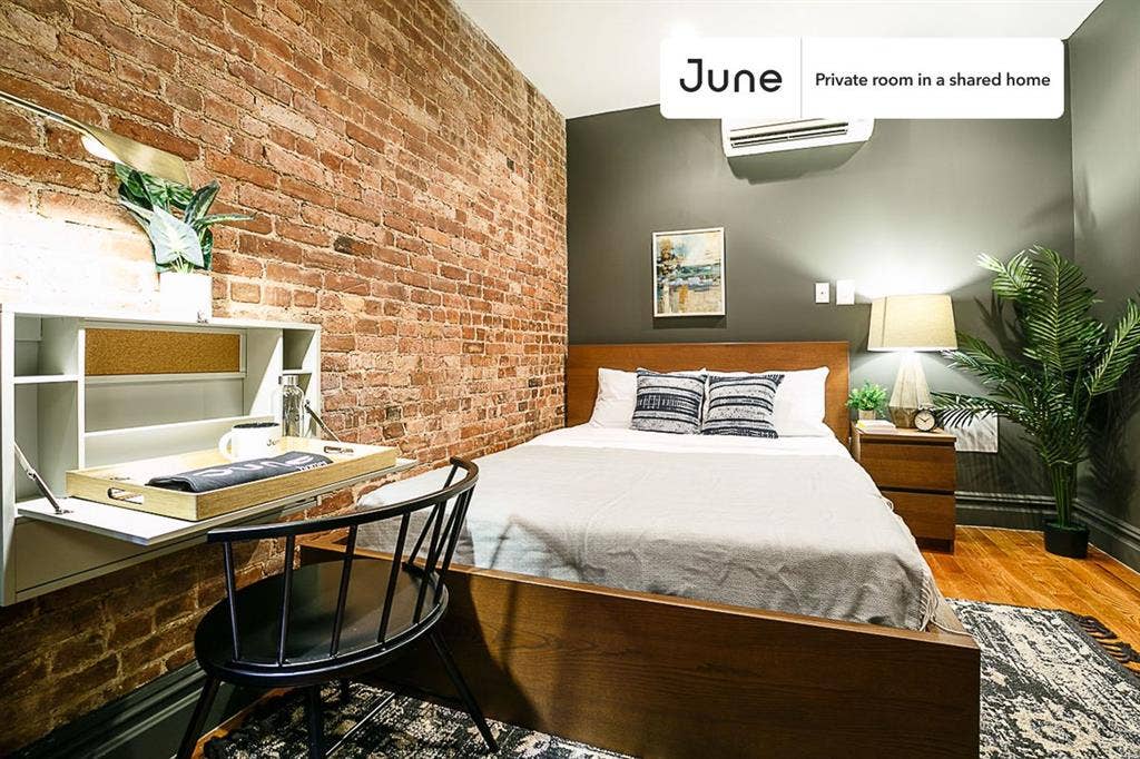 3 BR in New York City