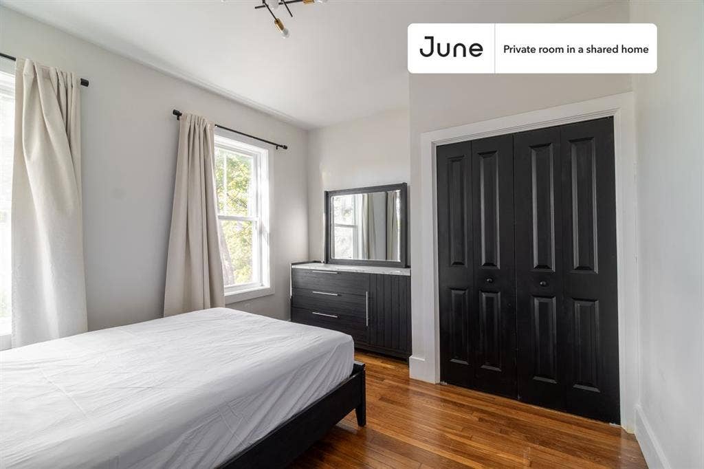 5 BR in Boston