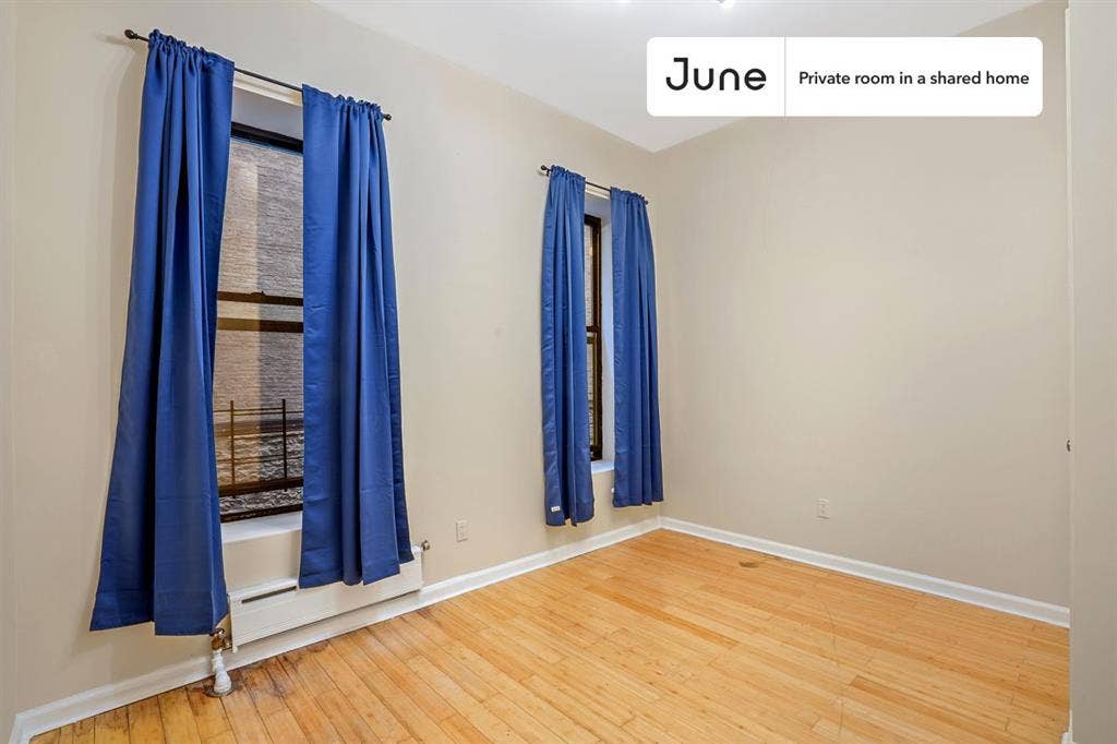 2 BR in New York City