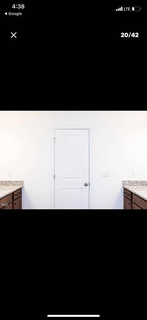 Private room available for rentt