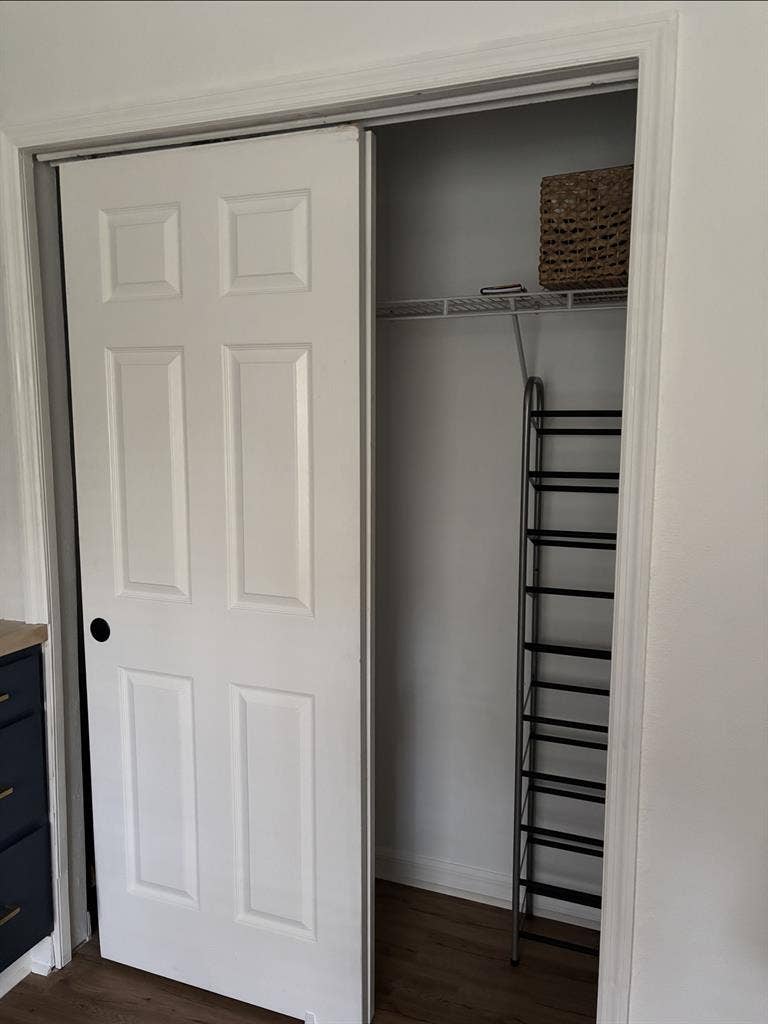 2 Fully-Furnished Private Rooms