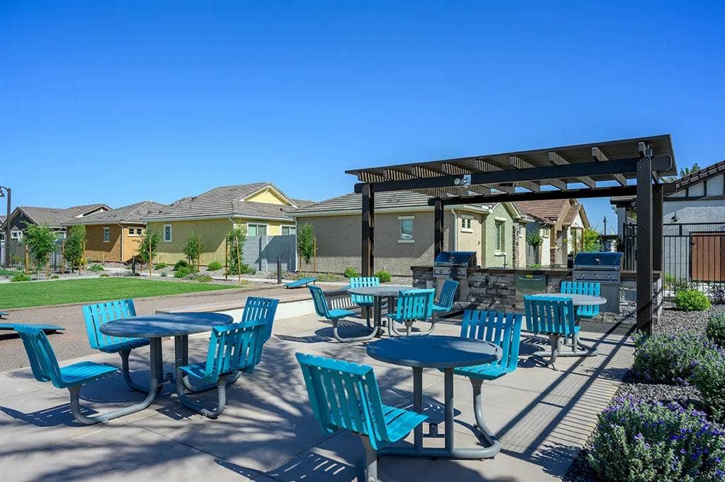 Clean, Calm Apartment | Split Rent