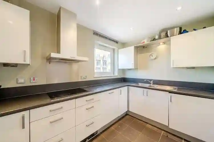 En-suite double room - Limehouse