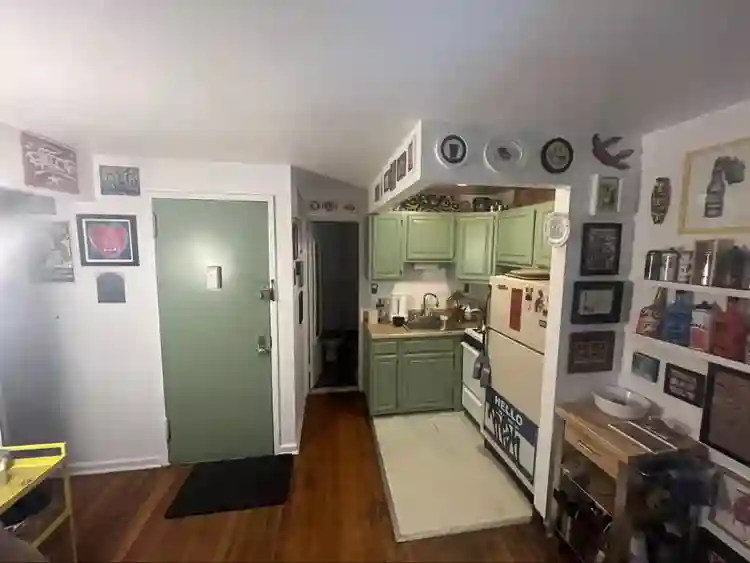 Private bedroom in East Villagee