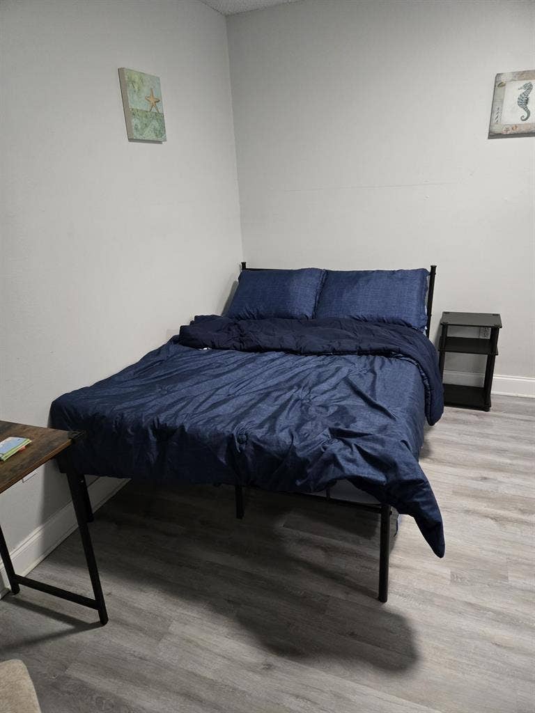 Private room for rent