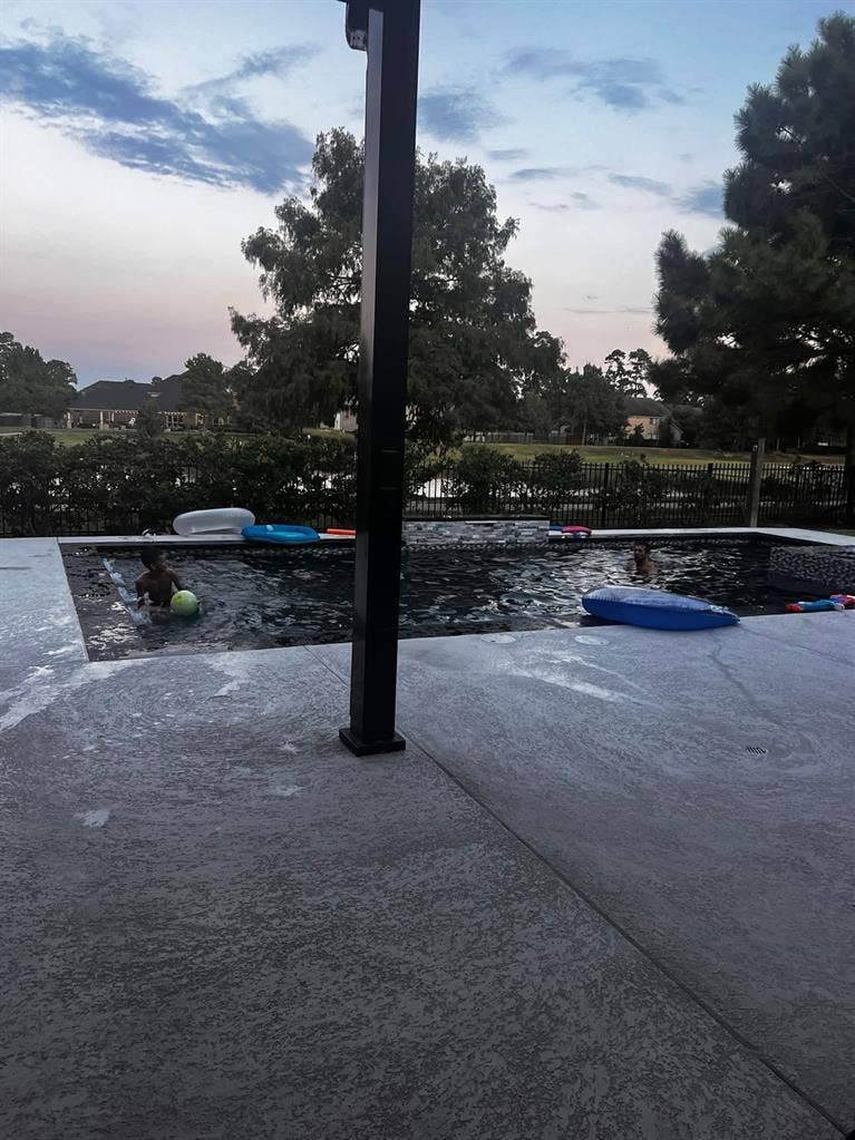 Spacious room in Humble Texas