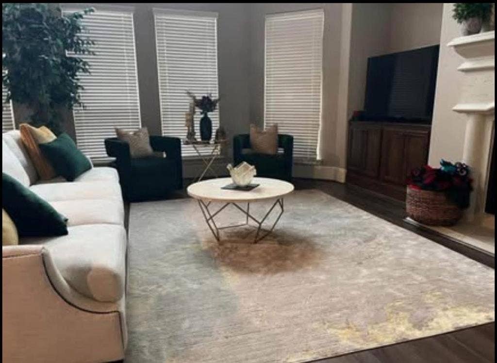 Spacious room in Humble Texas