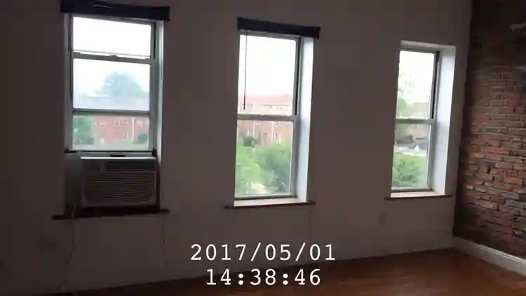 Looking for another roomate