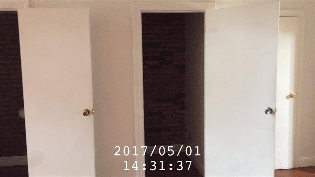 Looking for another roomate