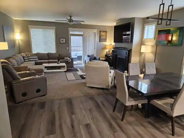 Large private room for rent