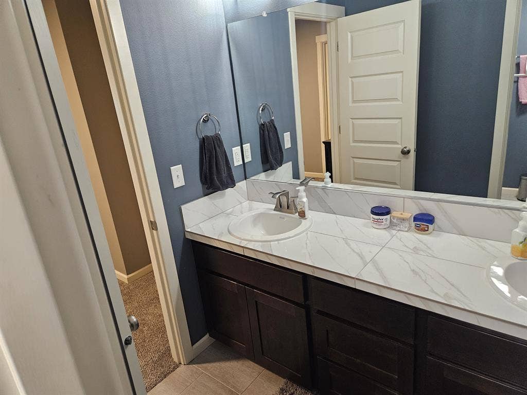 Large private room for rent