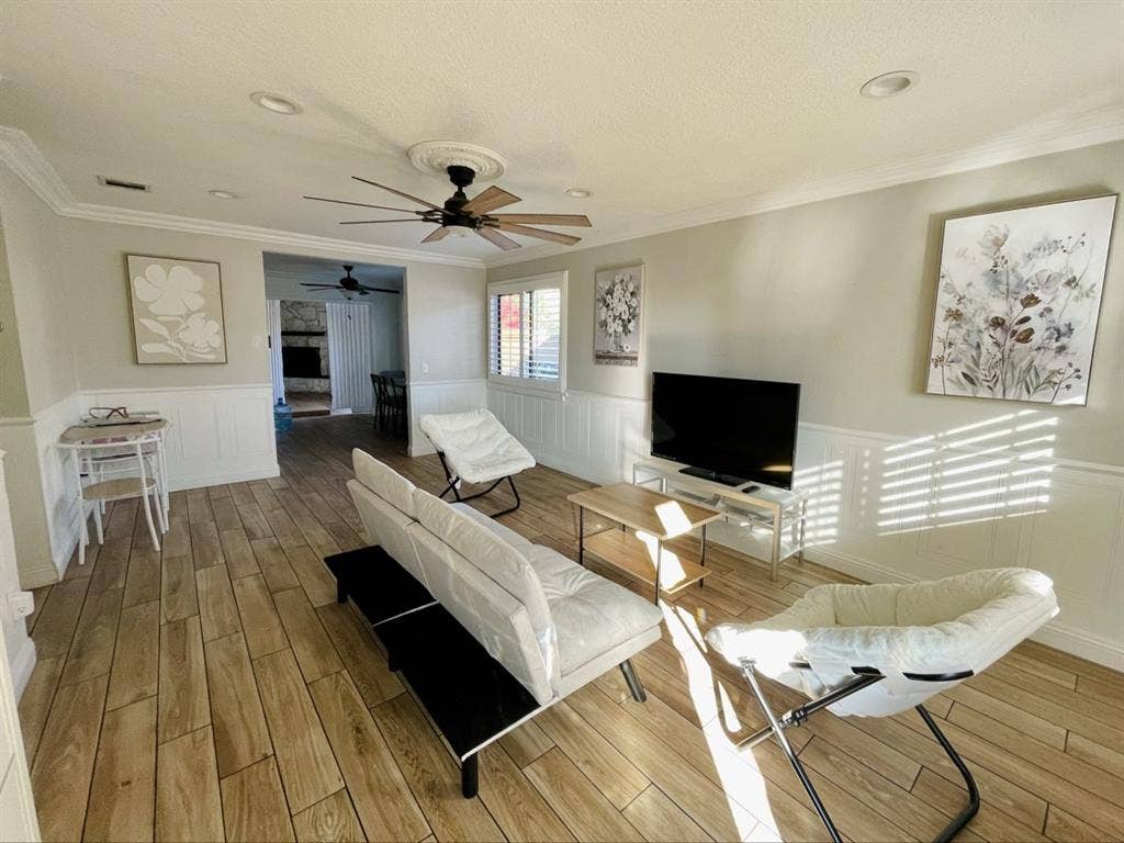 Newly furnished home available now