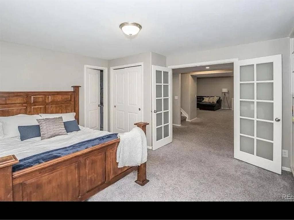 Spacious rooms in lone tree, CO