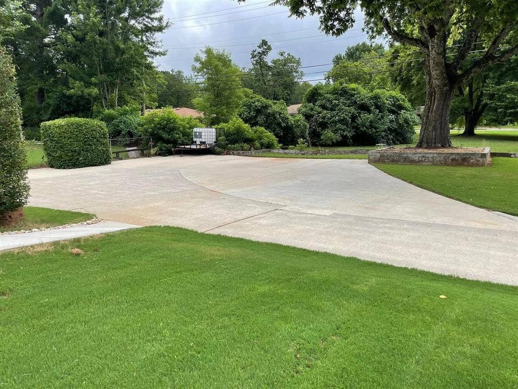 Fully furnished room