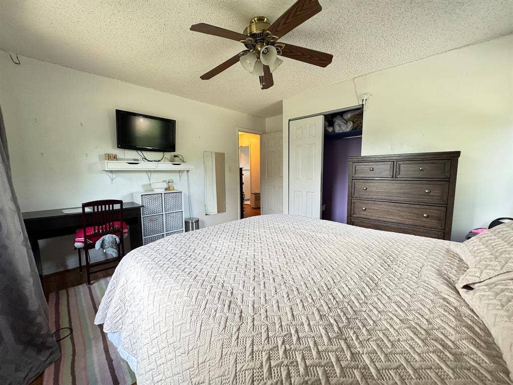 Fully furnished room