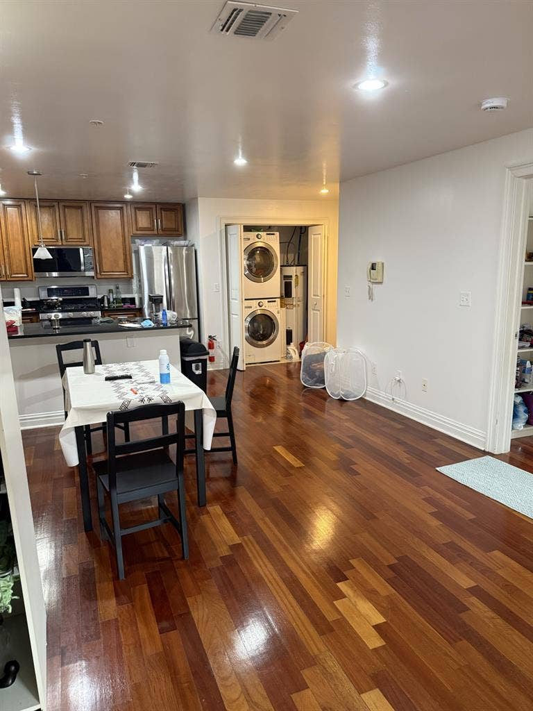 Master bedroom in union city