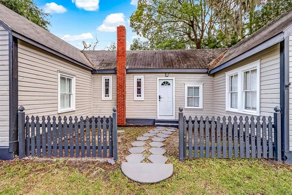 7 BR in Jacksonville
