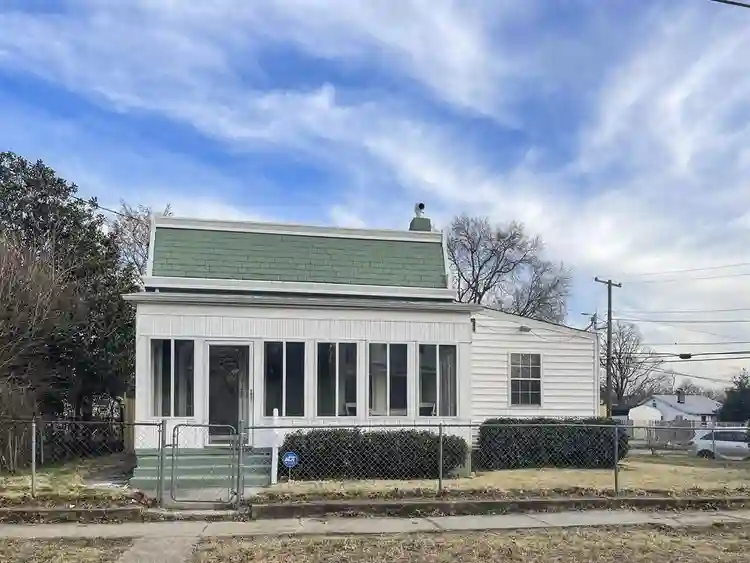 4 BR in Richmond